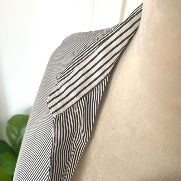 H&M- Grey & White Striped Button Up Blouse- Women’s US 12 - Picture 3 of 9